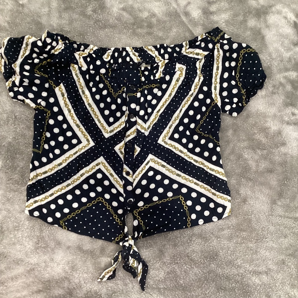 NWT Kim Off The Shoulder Top